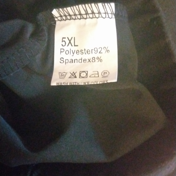 🖤❤️EC #23 SHORT OUTFIT 🖤❤️ - Picture 2 of 5